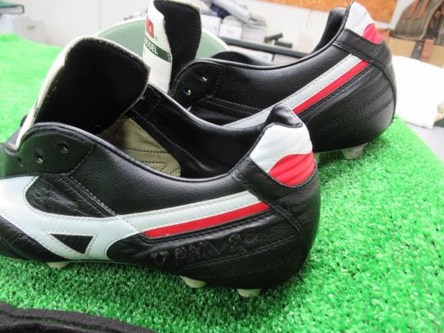 シューズ MORELIA