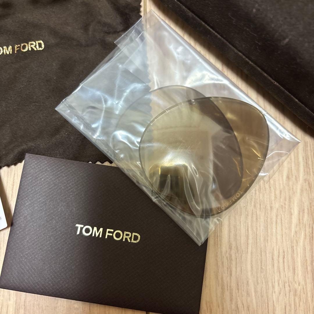 TOM FORD サングラス ブラウングラデーション
