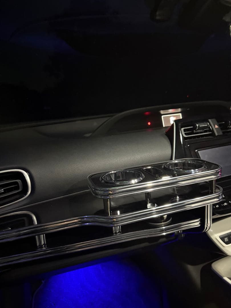 50プリウス フロントテーブル