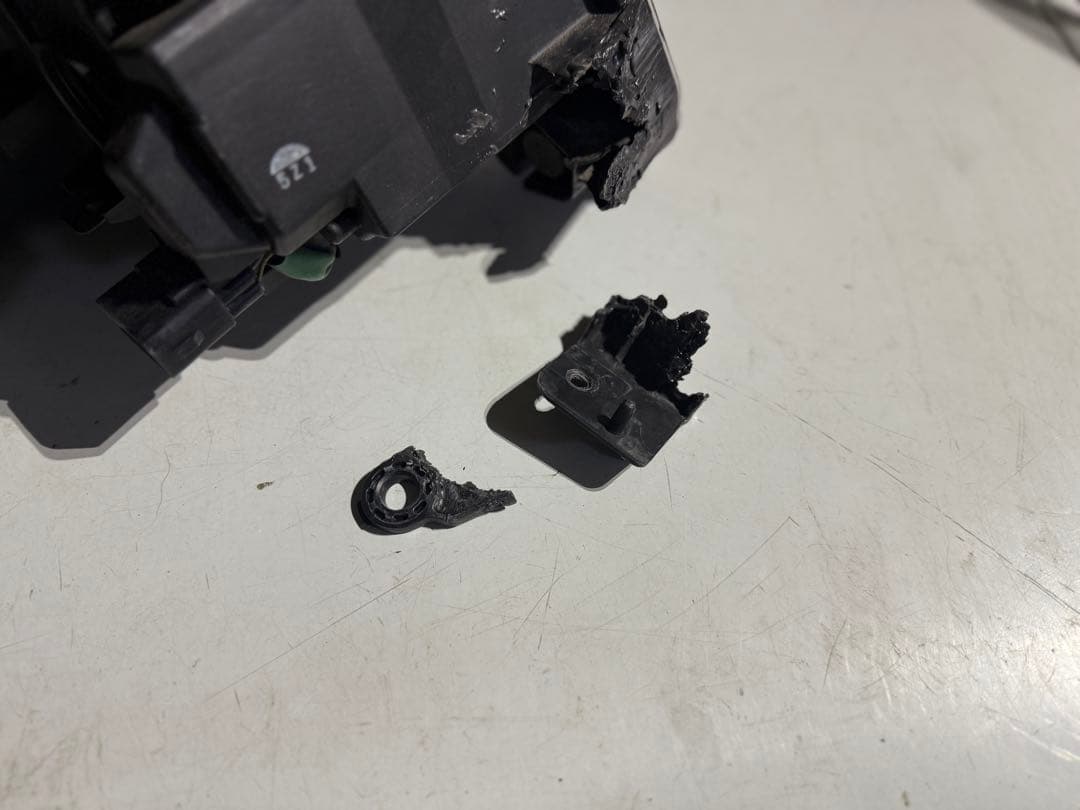 フォレスター SJ5/SJG 後期 左ライト KOITO 100-60310