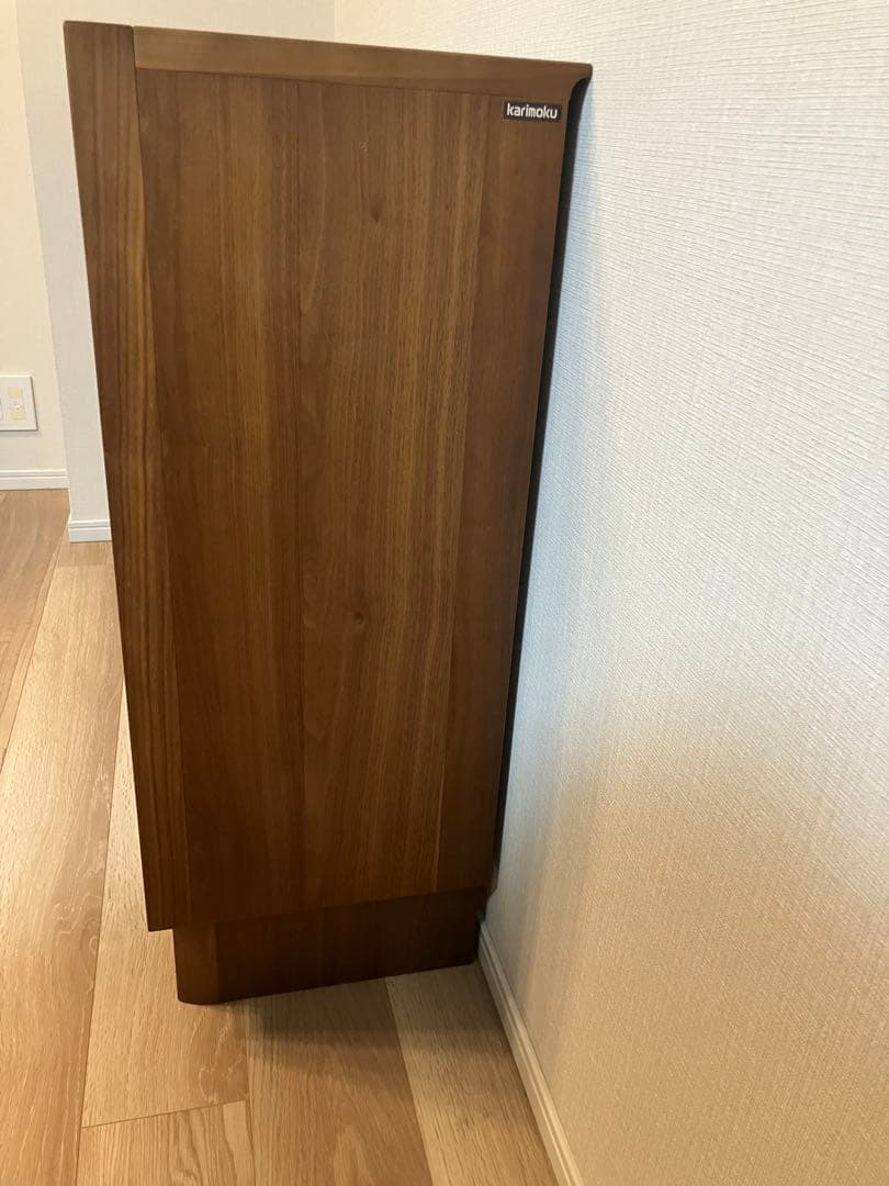 カリモク　サイドボード　キャビネット　ルーバー　ウォールナット