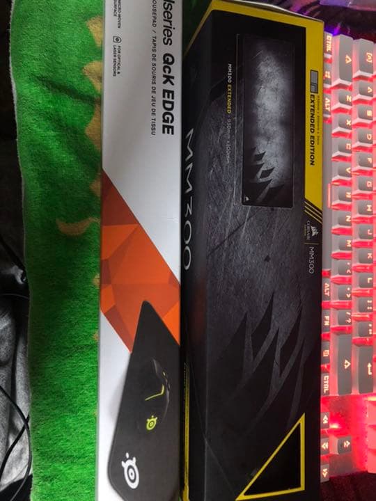 g502   マウスパッドセッド