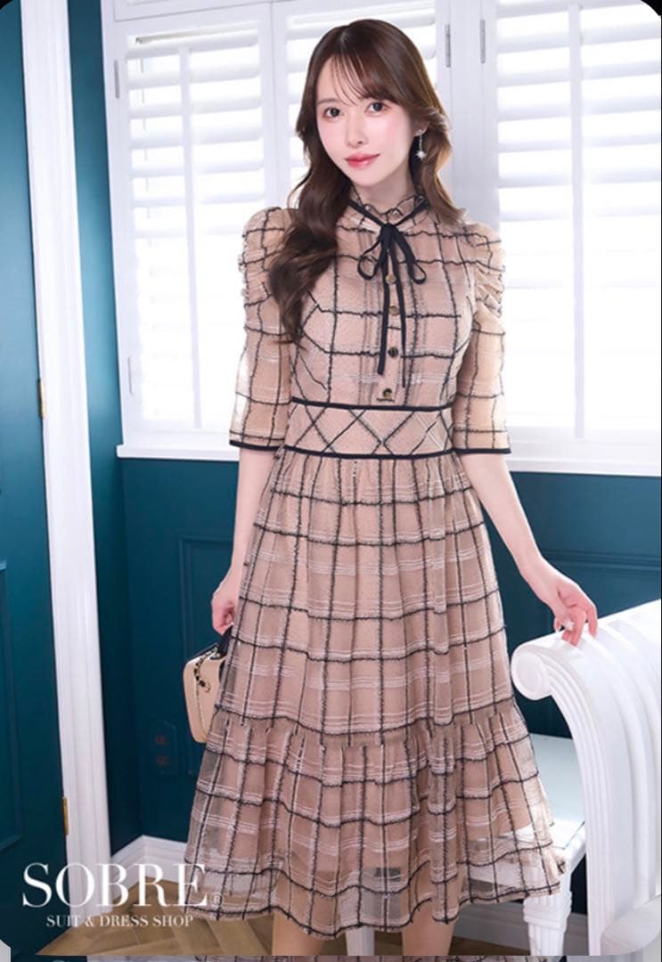 SOBRE チェック柄ベージュドレス