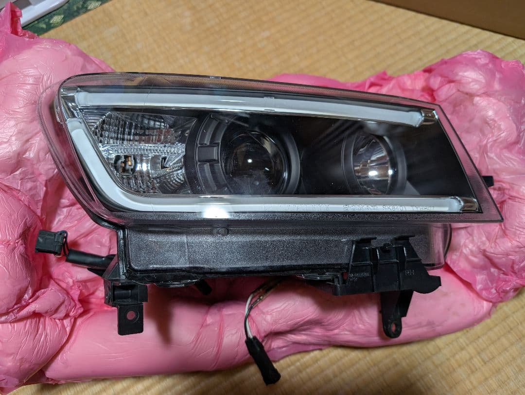 QNC20 bB 純正ハロゲン車用 LEDライトバープロジェクターヘッドライト
