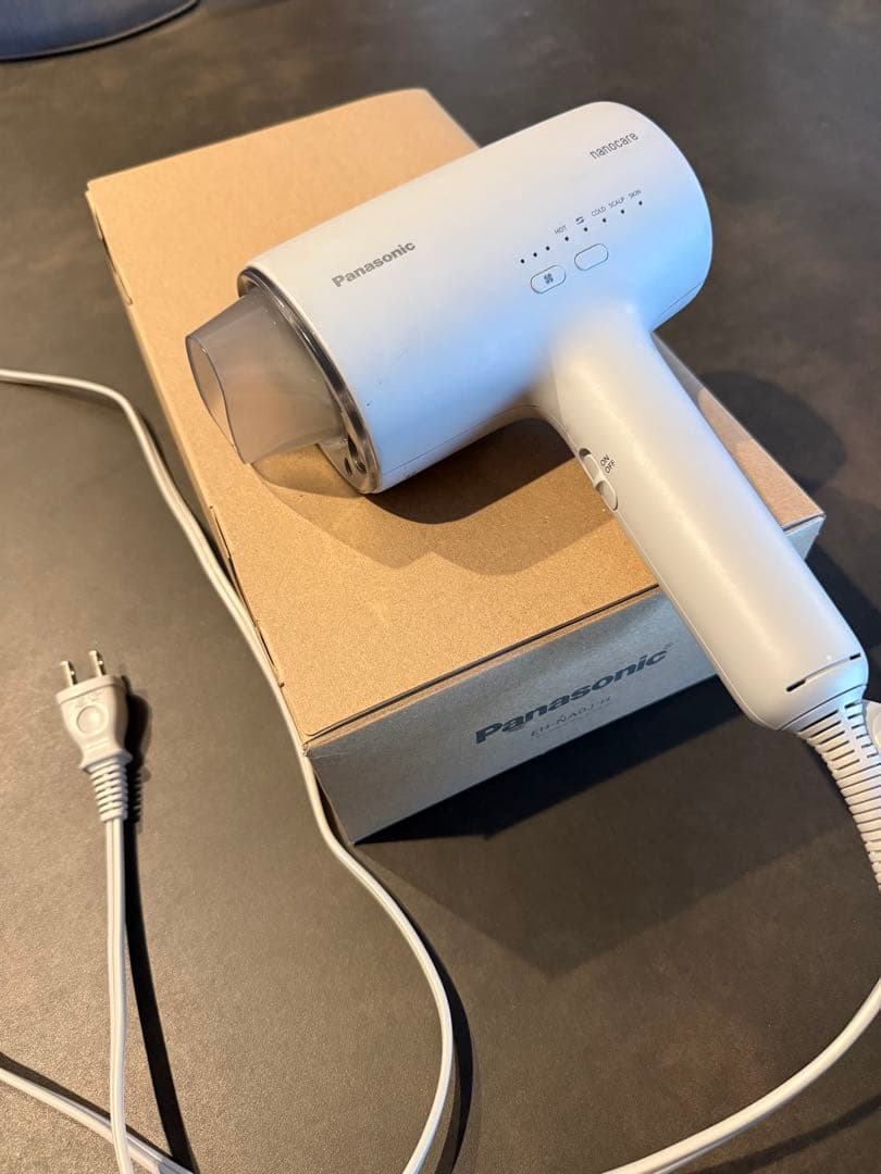 限定価格！Panasonic ナノケア ヘアドライヤー グレー 箱付