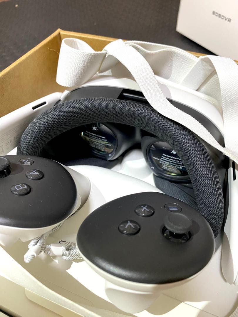  Quest3 512GB + Head Strap付き