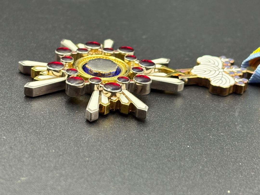 美品 瑞宝単光章 勲章 褒章 徽章