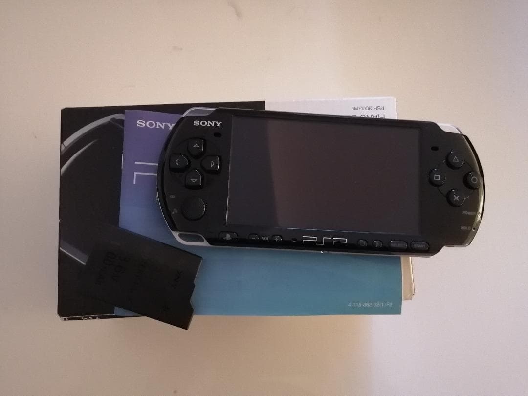 PSP ピアノ・ブラック PSP-3000PB