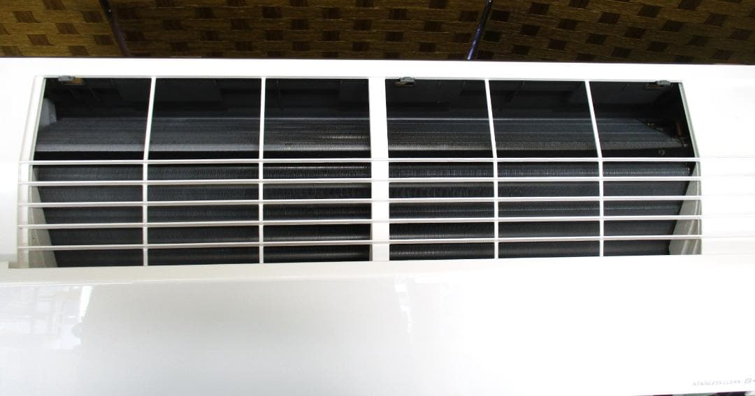 ★美品　日立 エアコン 白くまくん スターホワイト RAS-D22N★