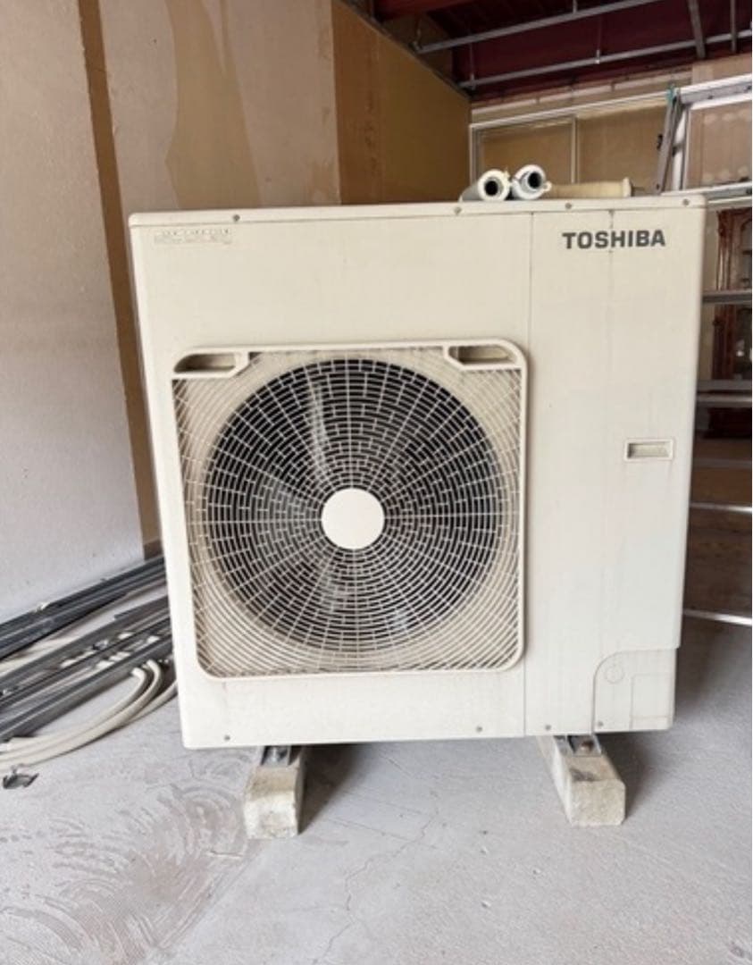 【室外機＋室内機2台】セット販売 TOSHIBA 業務用エアコン　②室外機