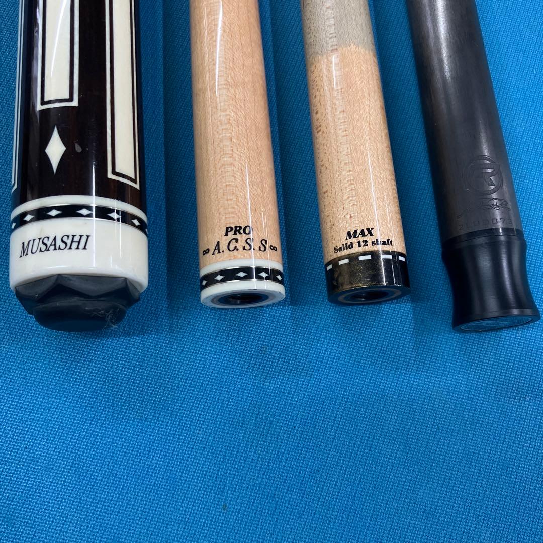 アダム　ムサシ