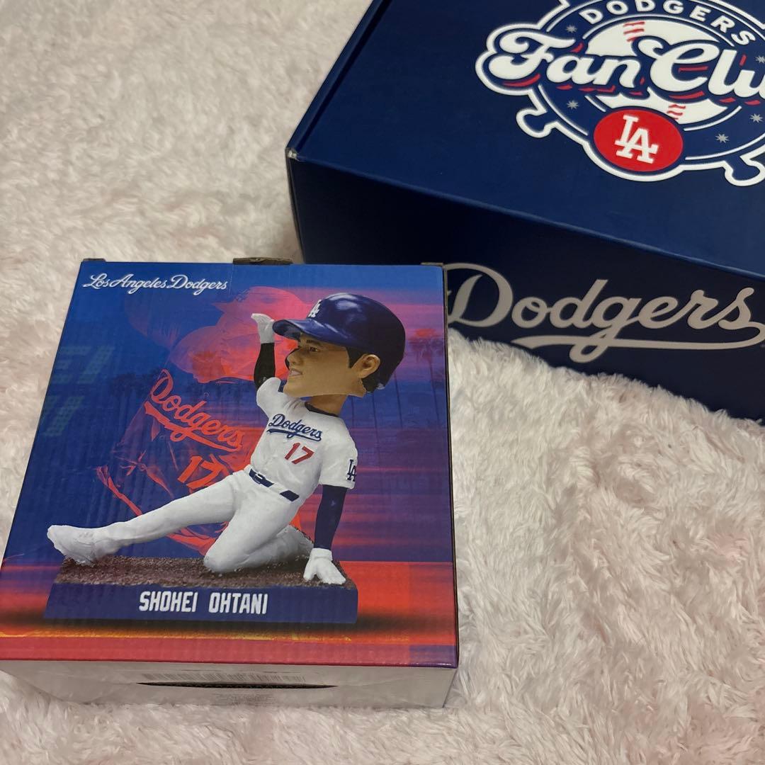【大谷翔平ボブルヘッド付】ドジャース フ アンクラブグッズ 新品未使用