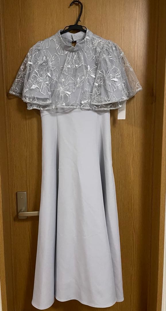 アンドクチュール　パーティー　ドレス　グレー