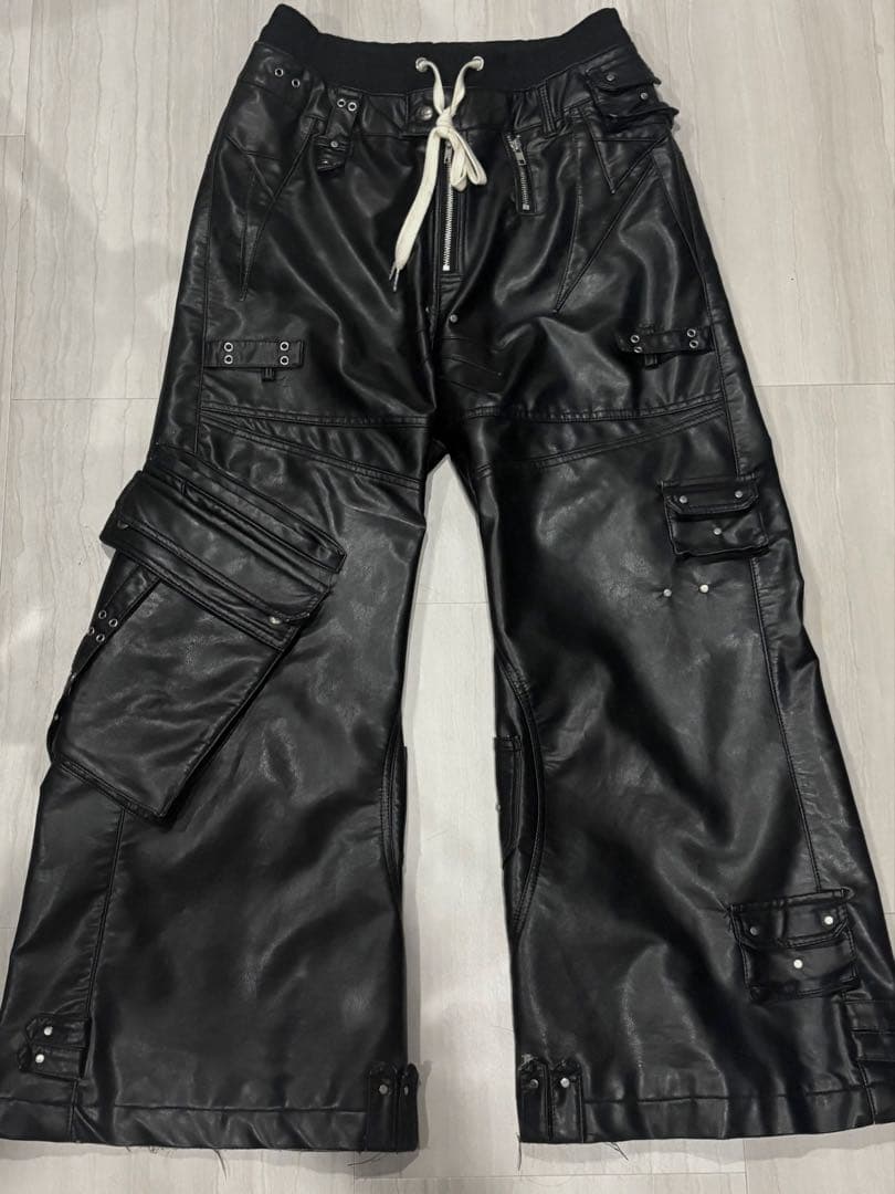 パンツ GHIDORAH CHAOS LEATHER CARGO PANTS