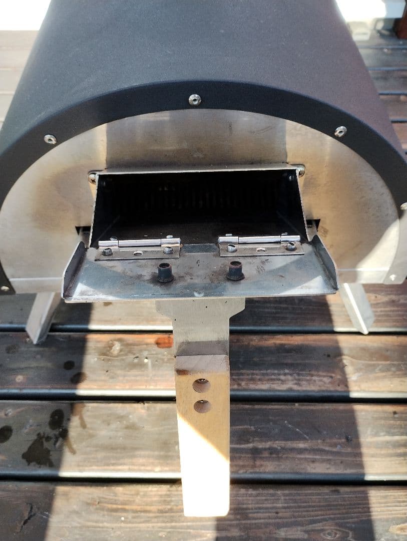 ポータブルピザオーブンKABUTO（カブト） ファイヤーサイド