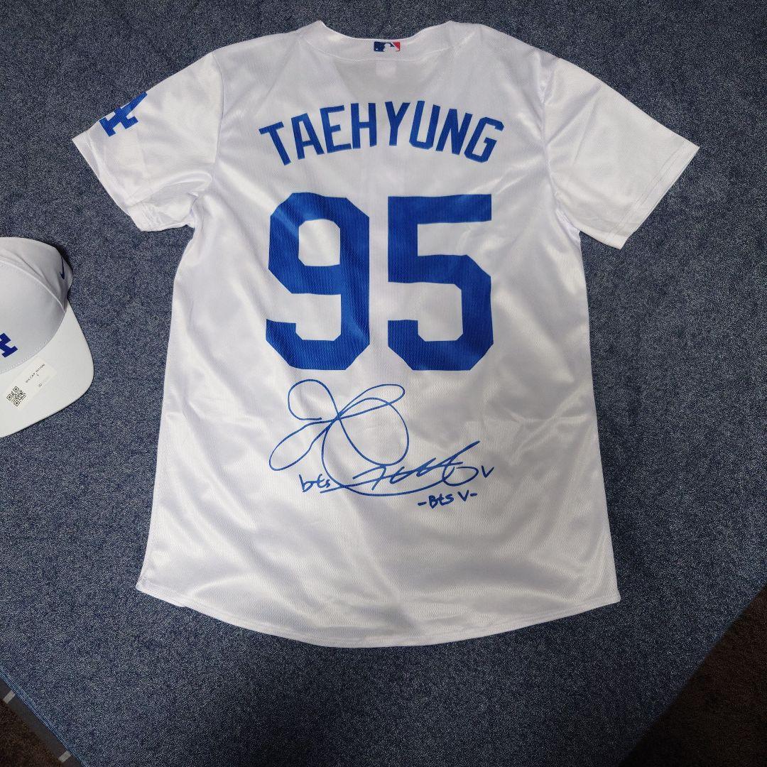 ♡*♡様 BTS テヒョン　レプリカユニフォーム　キャップ　LAドジャース