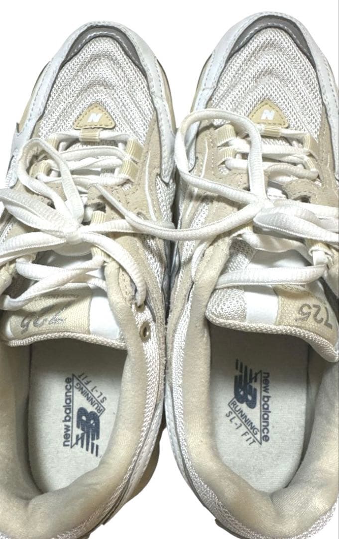 値下げ　New Balance ML725 スニーカー　25 オフホワイト