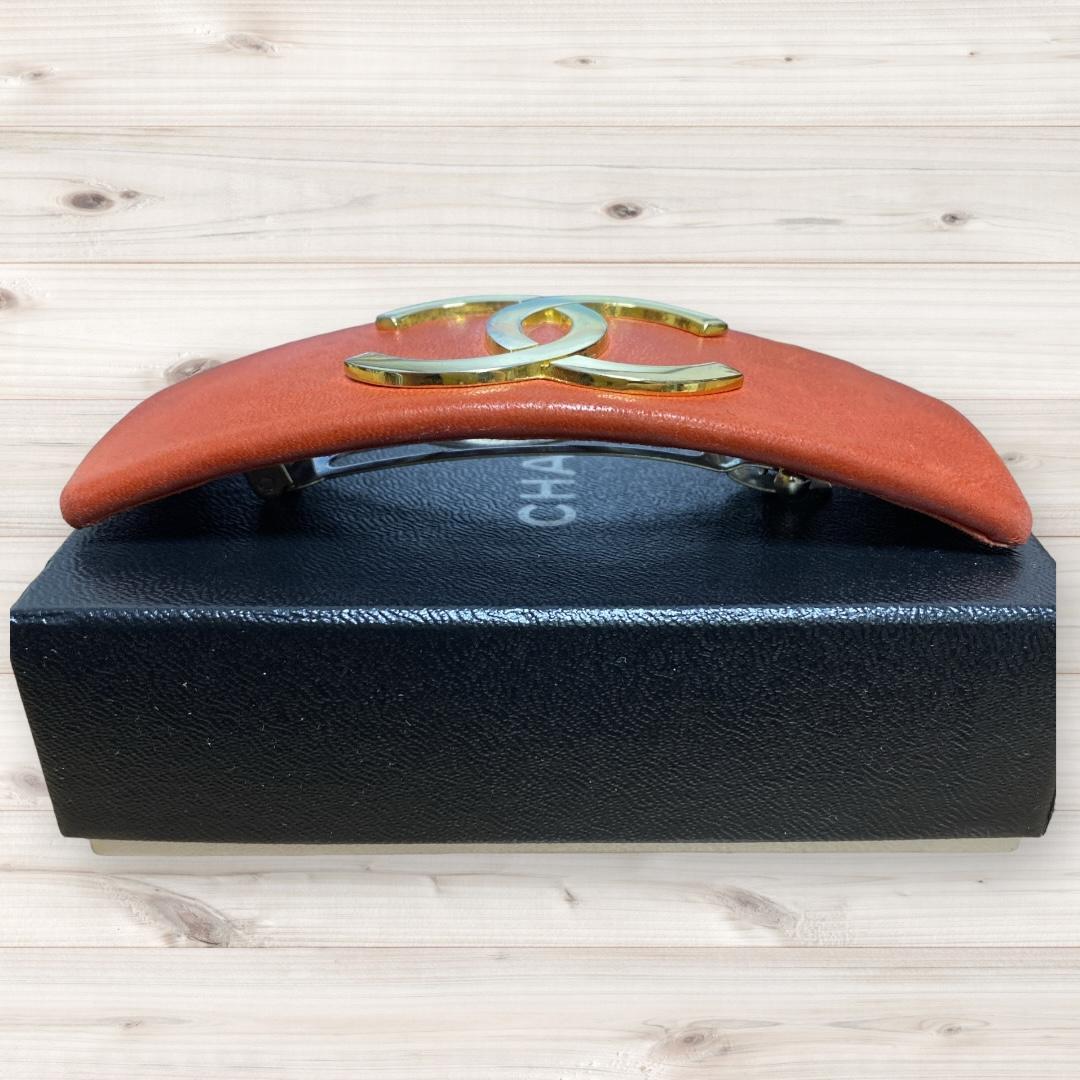 シャネル ココマーク バレッタ ヘアークリップ オレンジ朱色