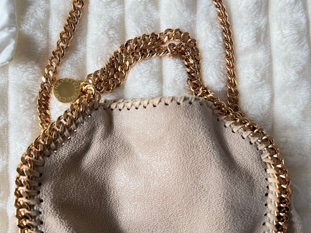 美品★ステラマッカートニー　ファラベラ　タイニー　ベージュ×ゴールド