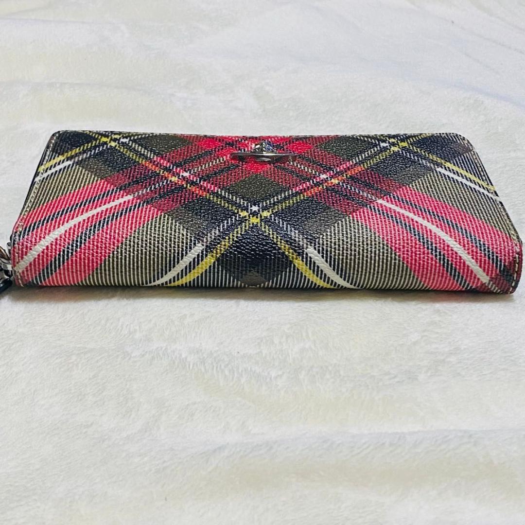 vivienne westwood チェック柄 ラウンドファスナー長財布