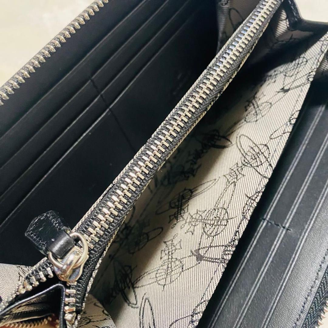 vivienne westwood チェック柄 ラウンドファスナー長財布