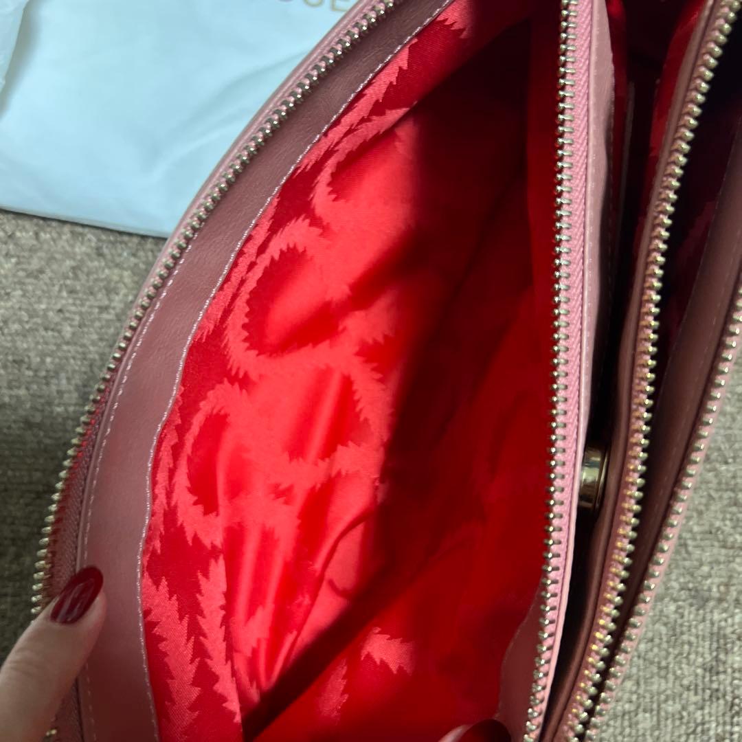 Vivienne Westwood ピンクショルダーバッグ