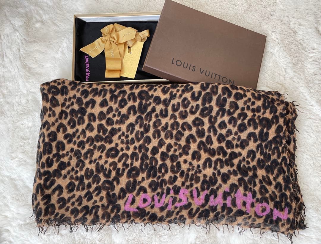 .*M様 LOUIS VUITTON ルイヴィトンレオパードカシミヤシルクストー