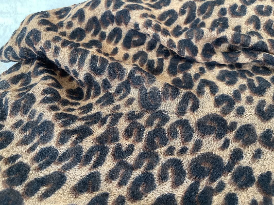 .*M様 LOUIS VUITTON ルイヴィトンレオパードカシミヤシルクストー