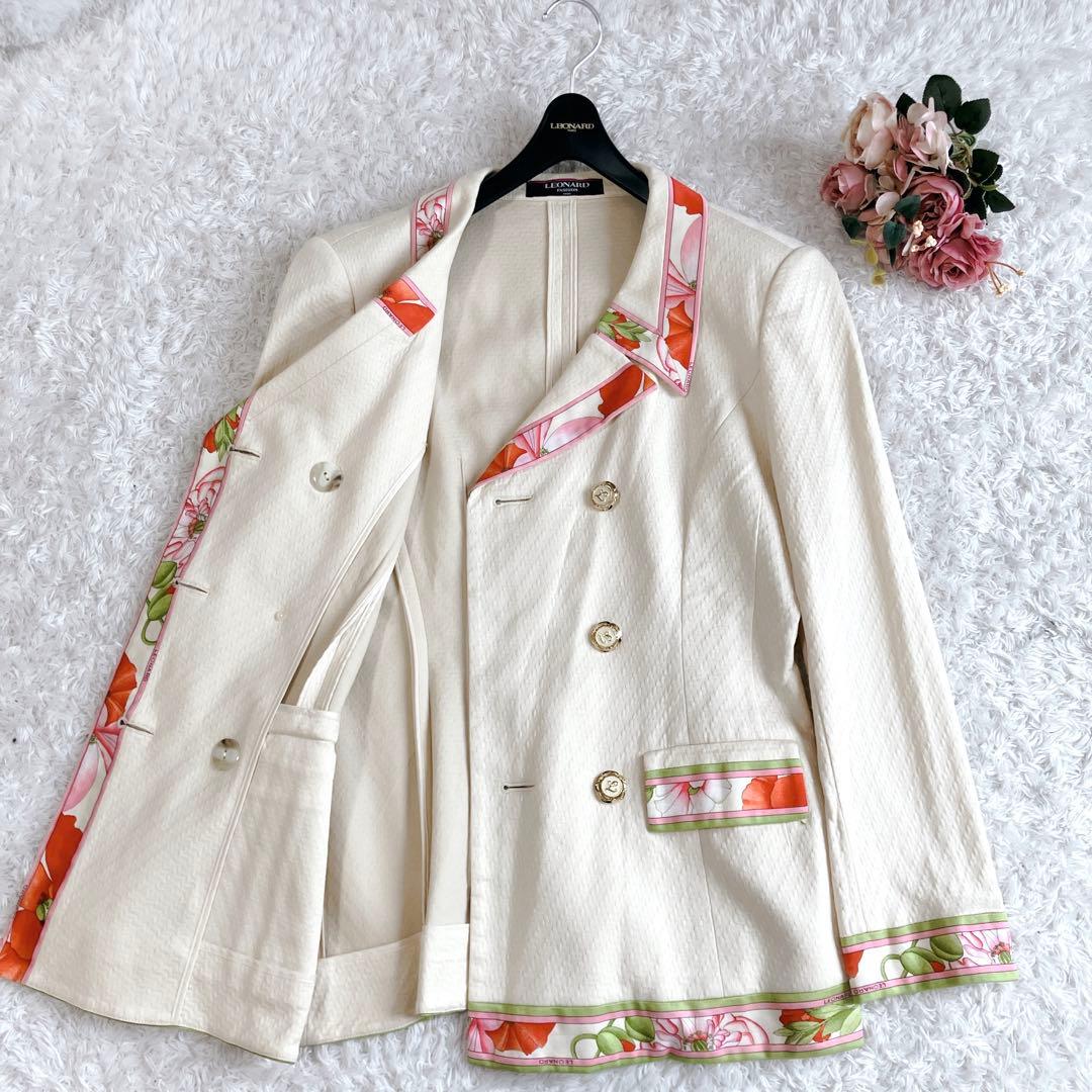 ラ*ン様 レオナール✨テーラードジャケット ダブルブレスト 金ボタン トリム 花