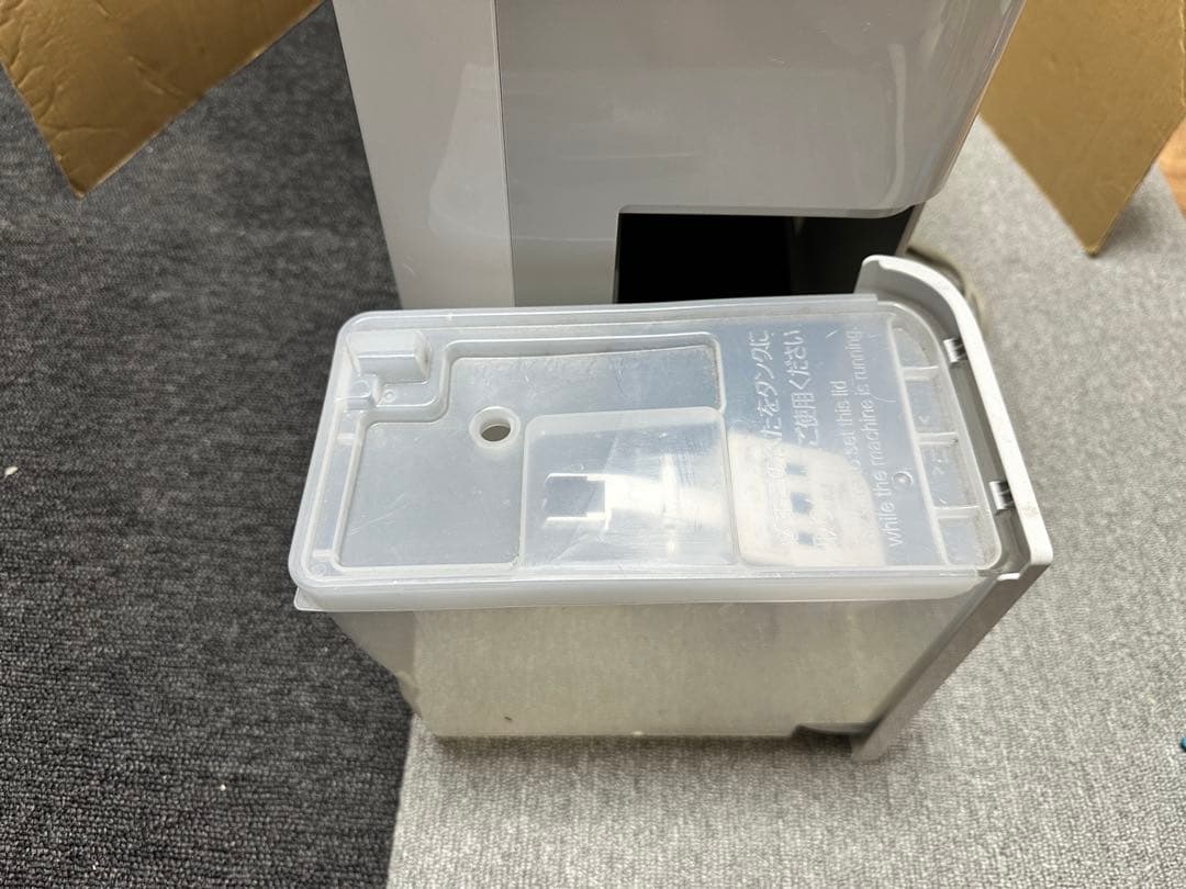 2019年MITSUBISHI 三菱　除湿機 MJ-M120PX-WSARARI