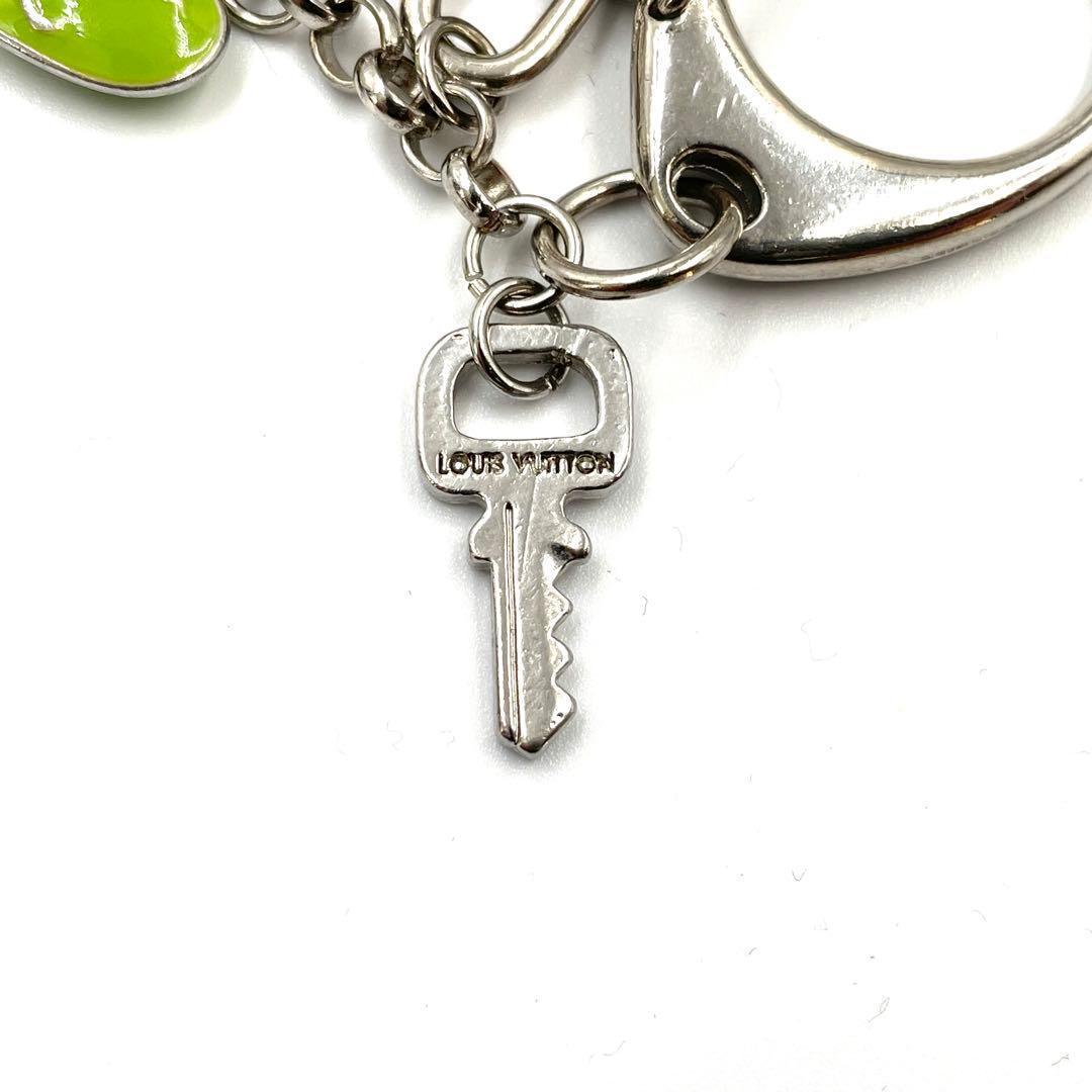 《超美品》ルイヴィトン キーホルダー チャーム ハート カデナ マルチカラー