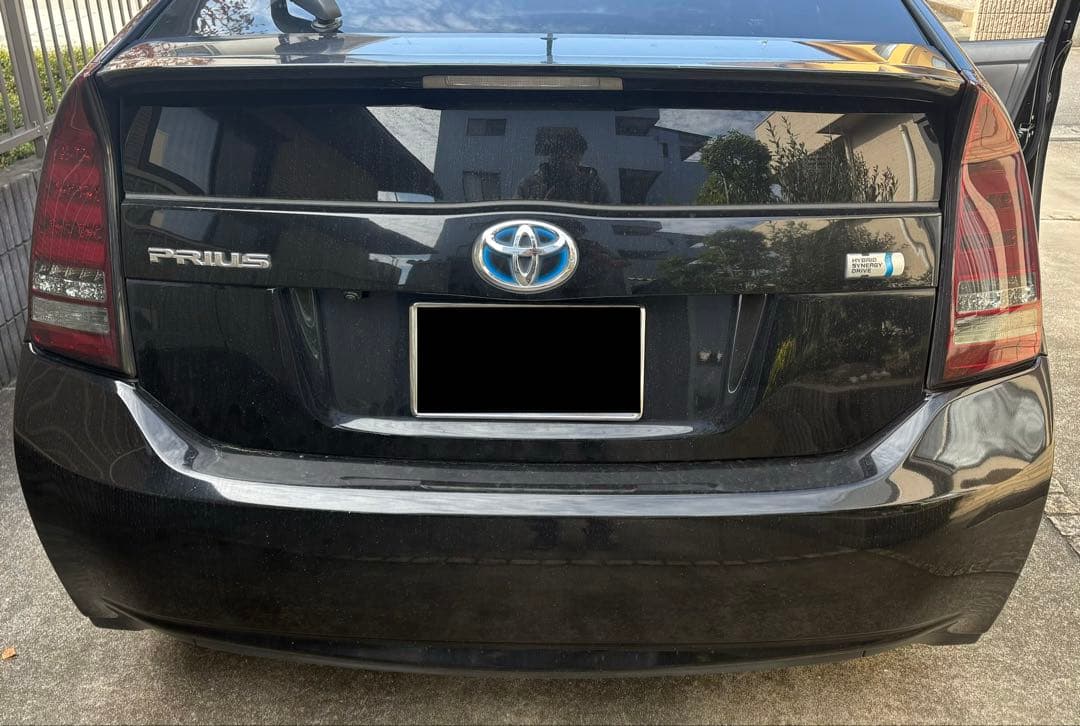 チャッキー　30プリウス　テールランプ