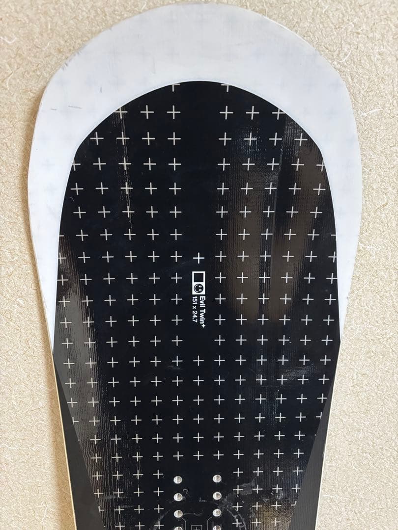 Bataleon Evil Twin+ 151 23-24モデル