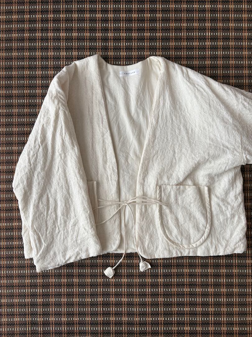 【最終値引き】kashuka ノーカラージャケット