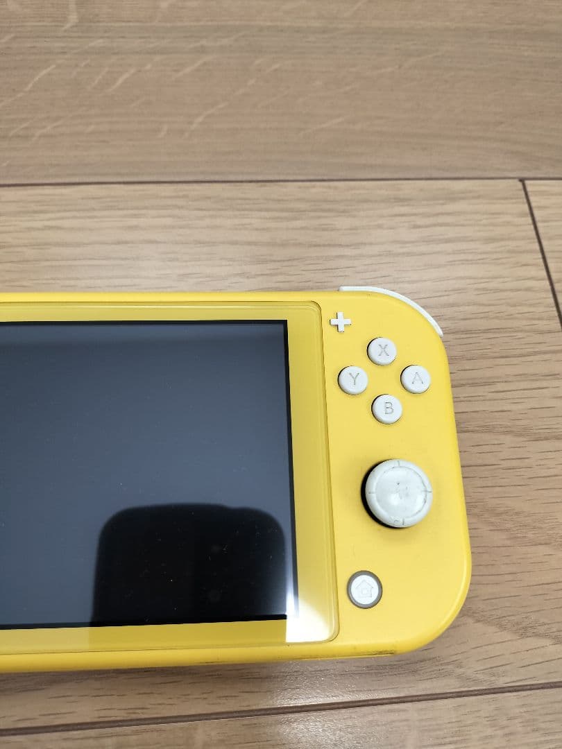 スイッチライト　イエロー