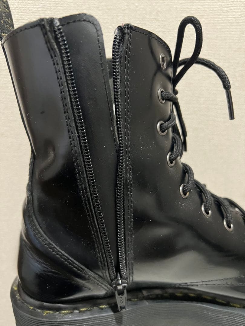Dr.Martens JADON ブラック　UK9.5 厚底