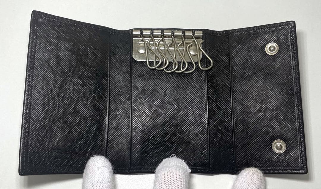 PRADAキーケース