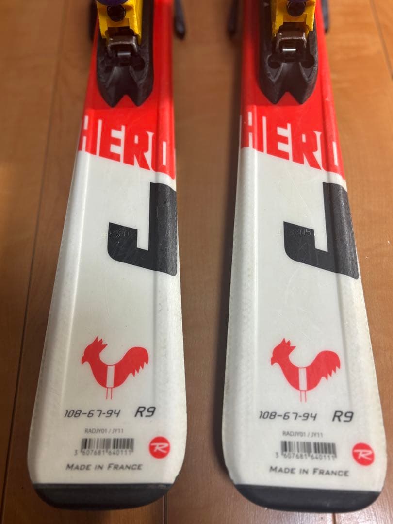 【中古】ROSSIGNOL HERO スキー板120cm ブーツ、ストックセット