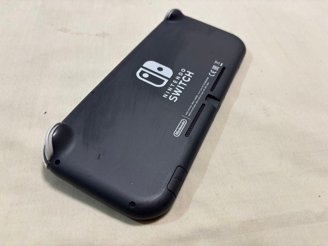 s*4様 Nintendo Switch ジャンク HDH−001 電源入ります