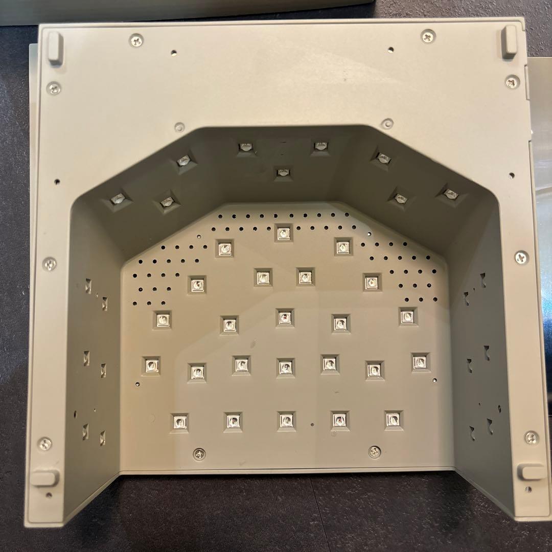 ✳︎MINTIA✳︎oui nails ネイルライト　美容機能付き