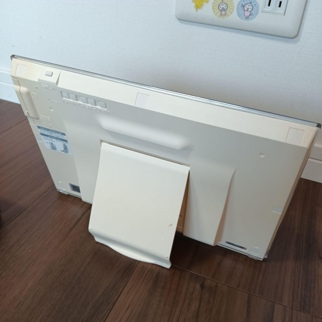 【chiro様】Panasonic ポータブルテレビ UN-10E6D