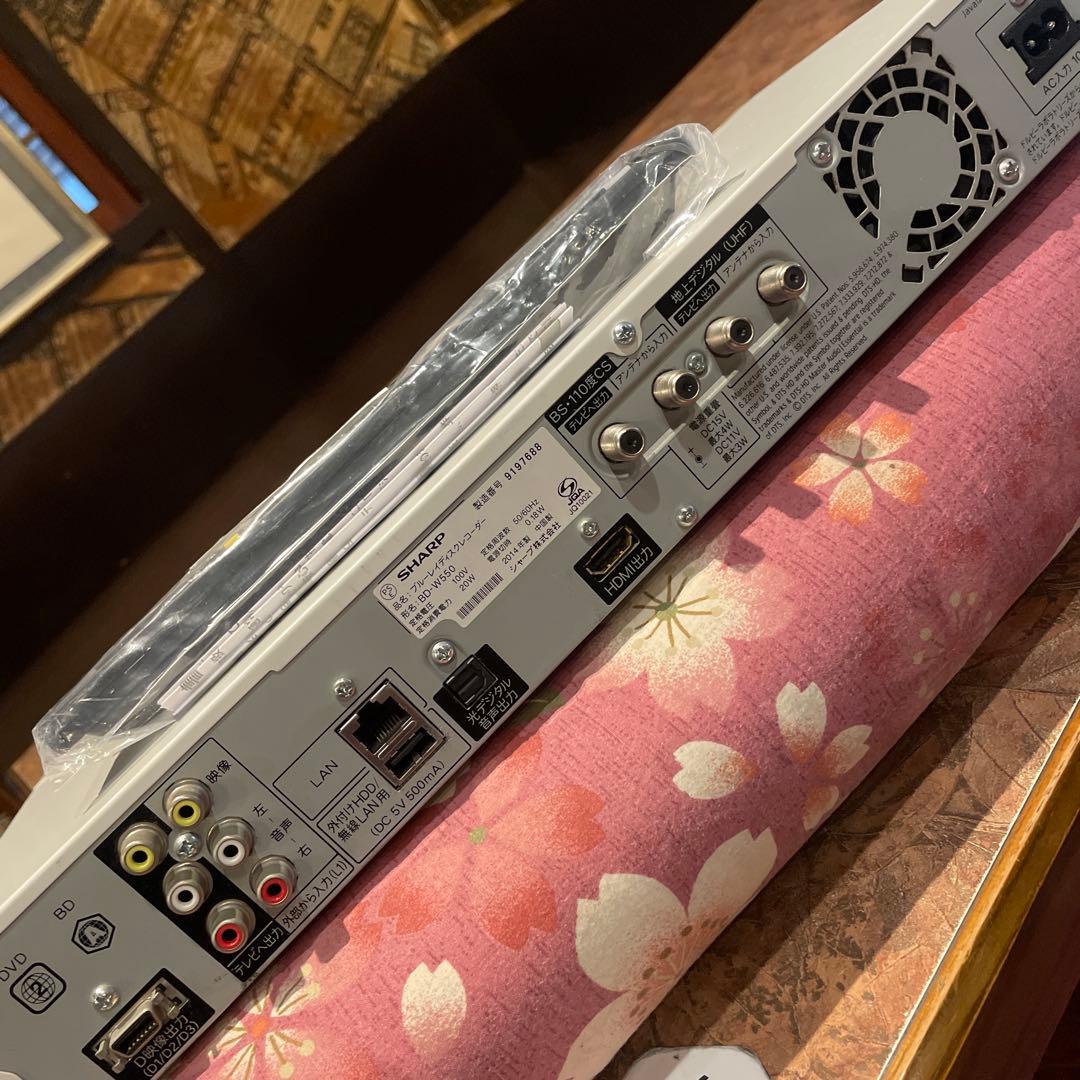 SHARP BD-W550SW 12倍録 500GB 新リモ等付フル装備 完動品