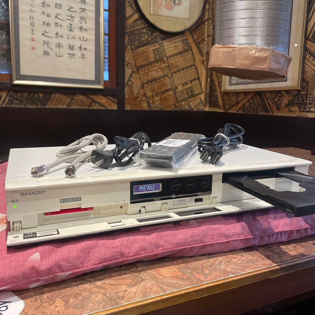 SHARP BD-W550SW 12倍録 500GB 新リモ等付フル装備 完動品