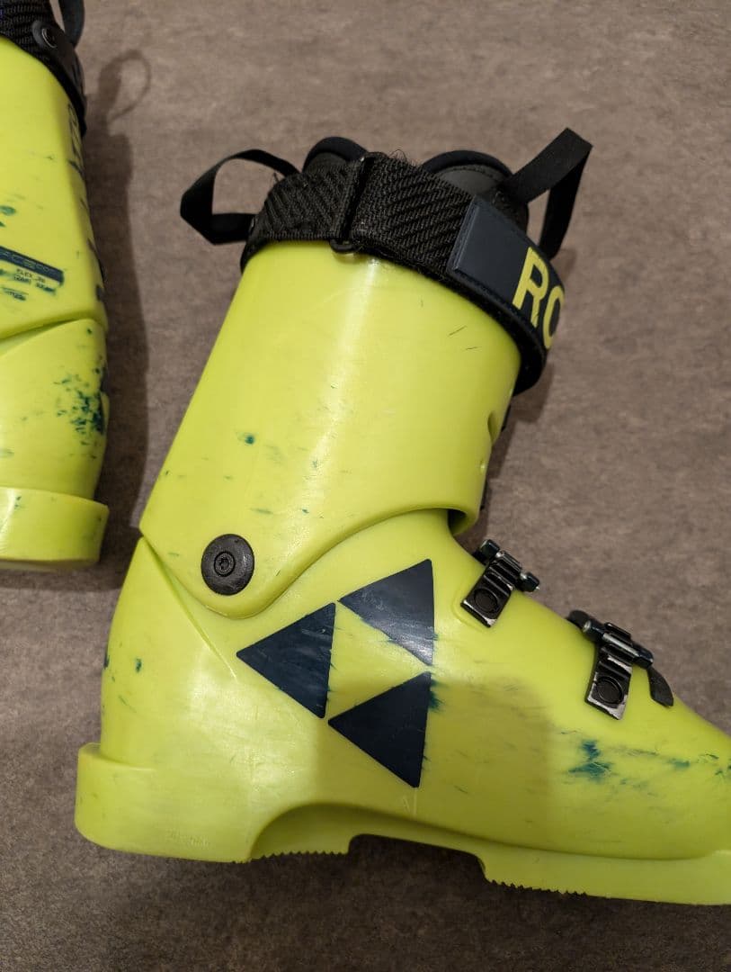 RC4 蛍光イエロー スキー ブーツ