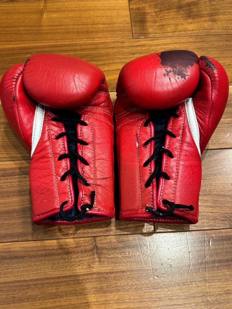 Winning ボクシンググローブ 8 oz 赤