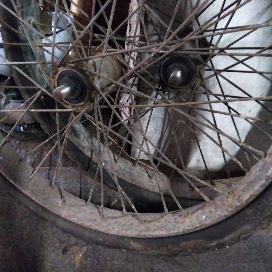 昭和レトロアンティーク　リヤカー　年代物　タイヤホイールのみ゙