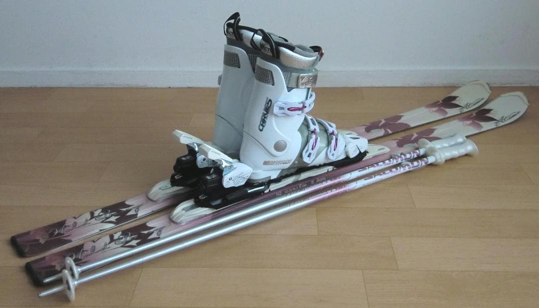 ■■送料無料■ATOMIC■女性用スキーセット■142/24-24.5■WAX■