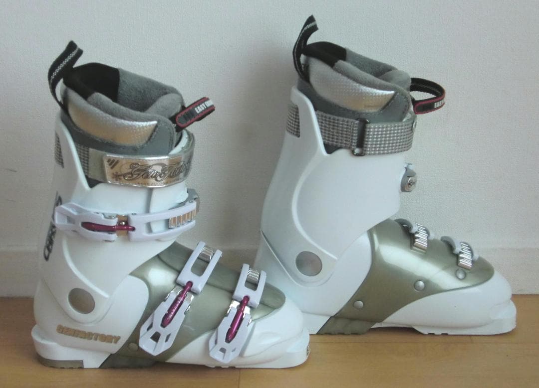 ■■送料無料■ATOMIC■女性用スキーセット■142/24-24.5■WAX■