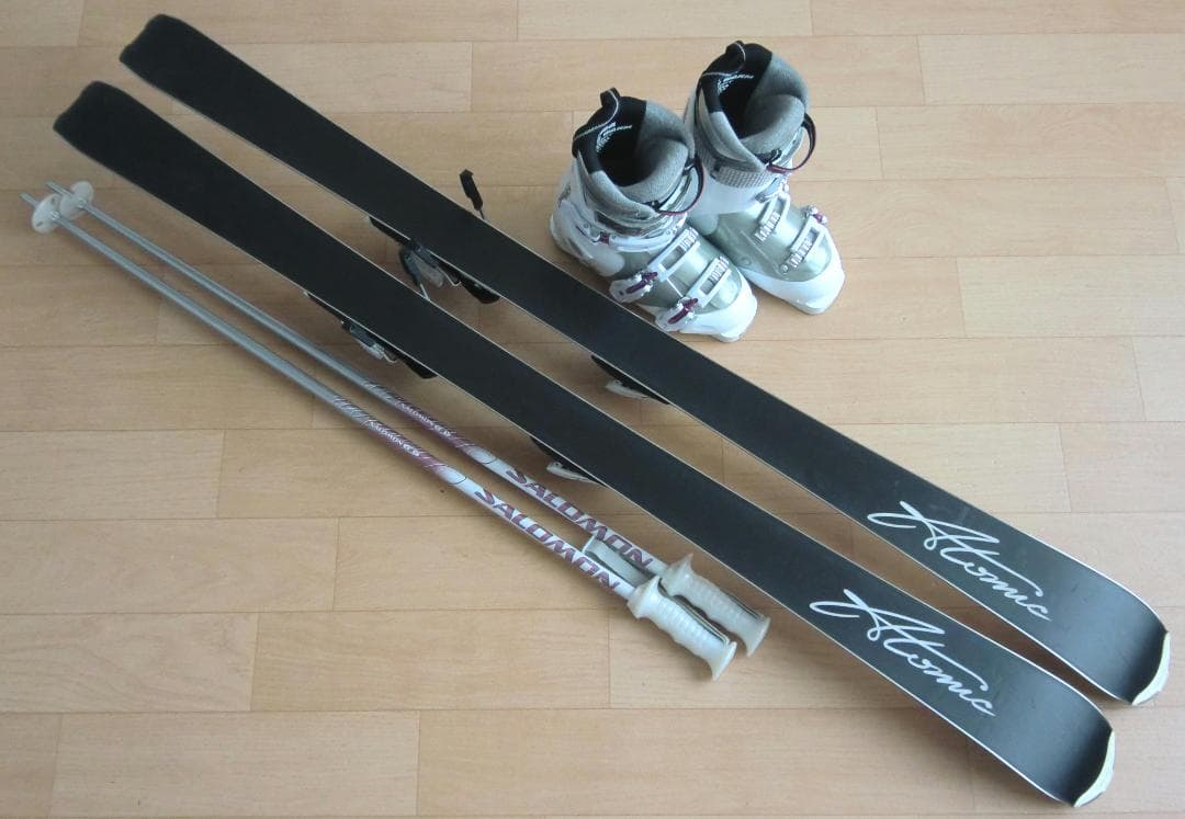 ■■送料無料■ATOMIC■女性用スキーセット■142/24-24.5■WAX■