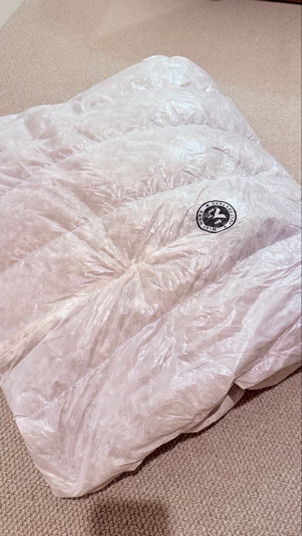 TINY ウェアラブルダウンシュラフ